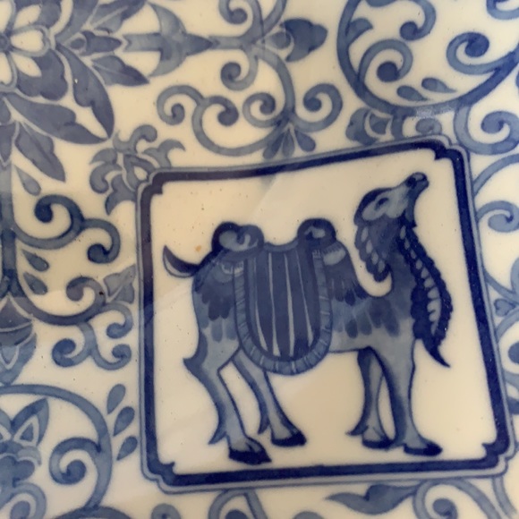 Ceramic bowl. Asian print. - Picture 6 of 7